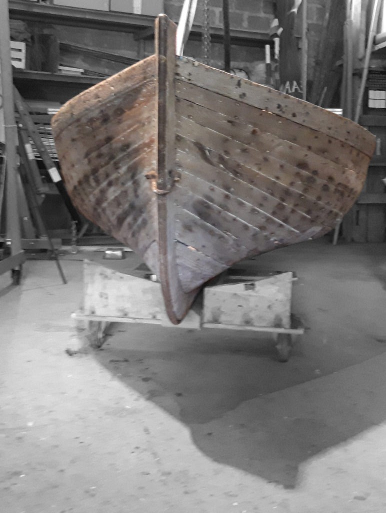 Restauration barque en bois